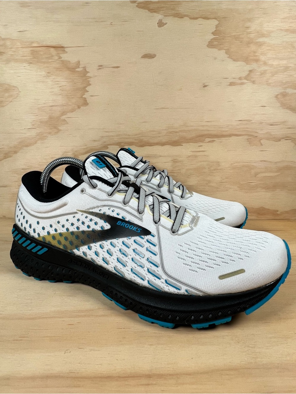 Brooks Adrenaline GTS 21 Mens Athletic Gym Sneakers 9 Running Shoes White Blue